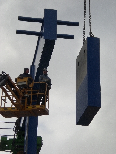 Neuer Kran bei Hollandboot in Berlin - Winterlager in Berlin